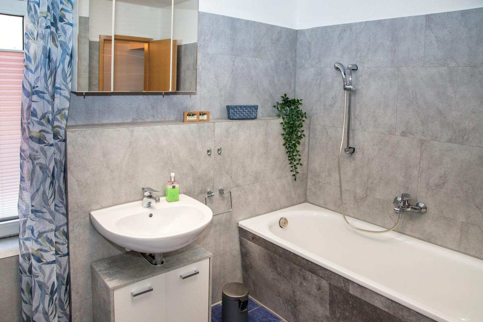 Ferien- & Monteur Maisonette Apartment In Magdeburg, H Екстериор снимка